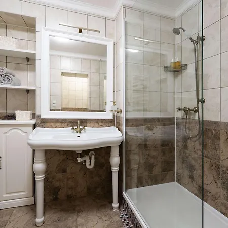 דירה Elegant Provence On Tomas Garrigue Masaryk Avenue